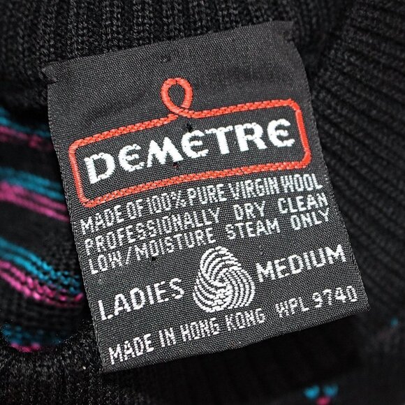 Vintage Alpine Ski Sweater - Demetre, Breast Cancer, Hong Kong - M, Excellent - Picture 5 of 9